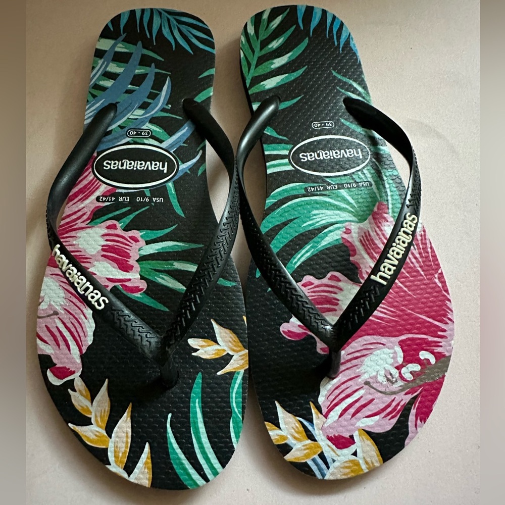 Women’s Size 9 Havaianas Slim Floral Palm Sandal